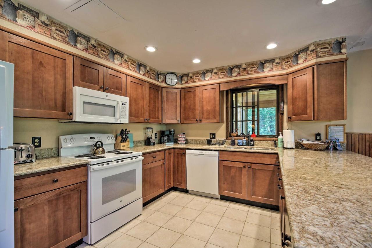Lake Placid Chalet Deck And Forest Views! Exterior foto